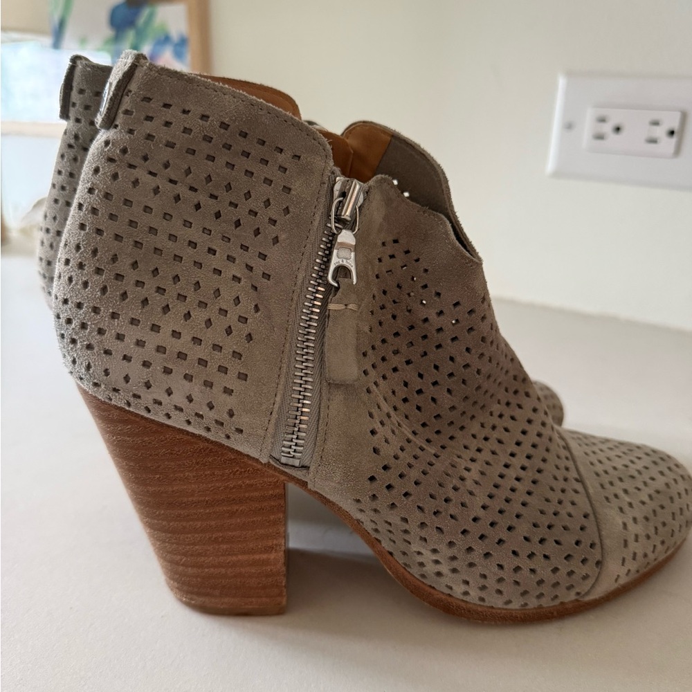 rag & bone Gray Perforated Ankle Boots,size 39 (women’s 9)